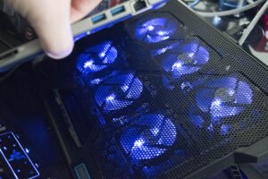 TopMate laptop cooler pad that actually keeps everything cool! | Smart Tech, Sharp Takes - CRYOVEX.com Dsc0032
