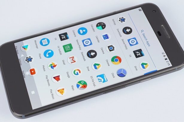 Google_pixel_xl-hero-front-screen_app_drawer