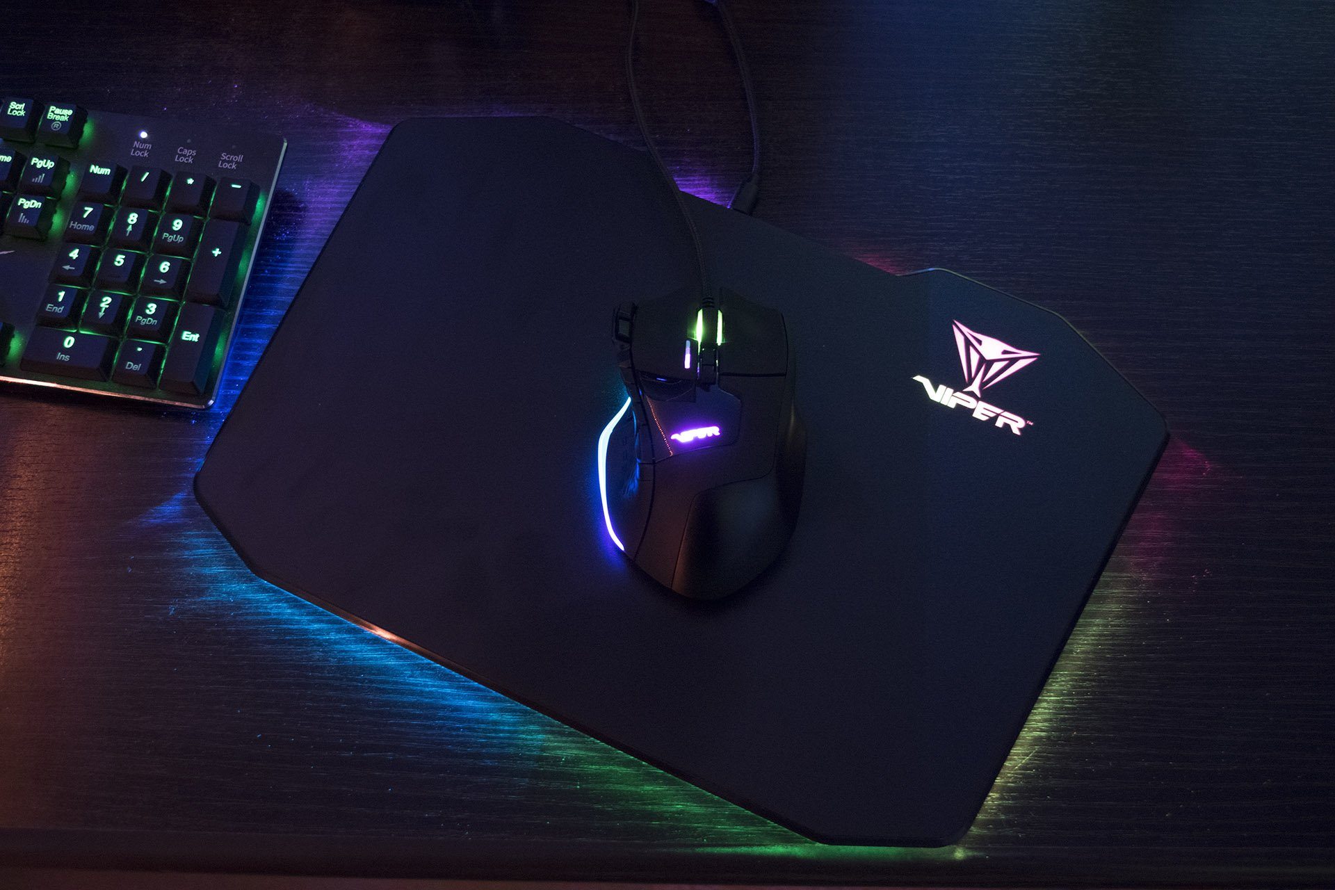 Viper Gaming V570 Mouse &Amp; Mouse Pad