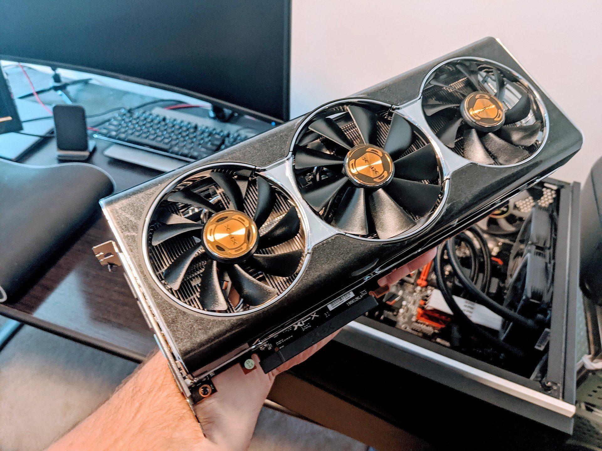 Best RX 5700 XT All in XFX Thicc III Ultra Review videocard