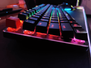 Glorious Gmmk Gaming Keyboard Side View
