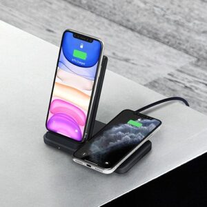 Iottie Ion Wireless Duo - Lifestyle
