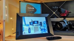Nixplay 10. 1-inch smart photo frame review
