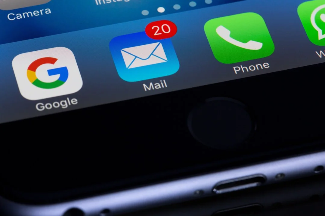 How to Make Your iPhone Work For You - 4 Things | Smart Tech, Sharp Takes - CRYOVEX.com How to make your iphone work for you