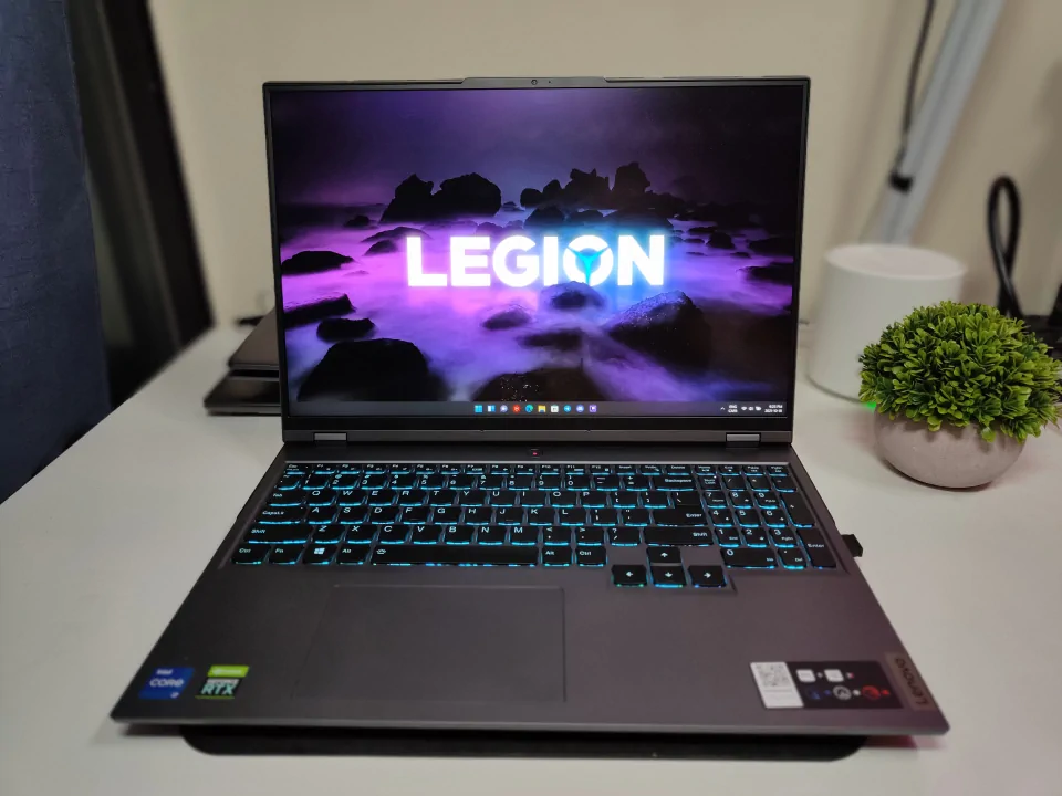 Review Legion 5I Pro Gaming Laptop 02