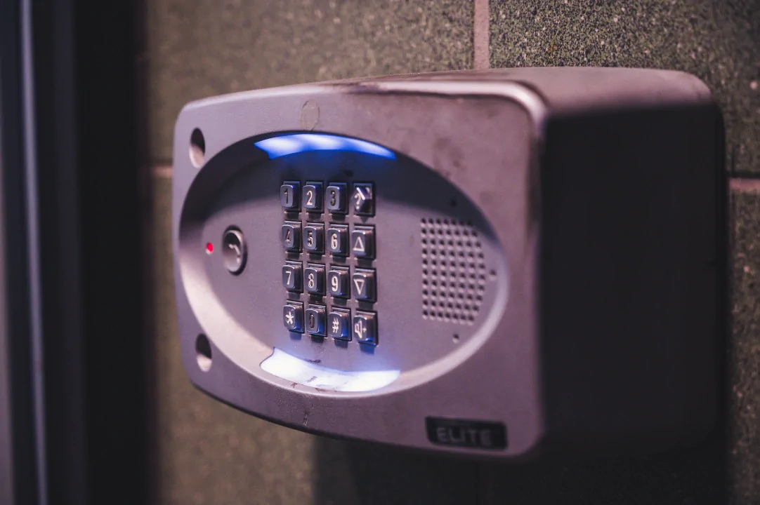 3 Tips for Keeping Your Business Safe and Secure keypad