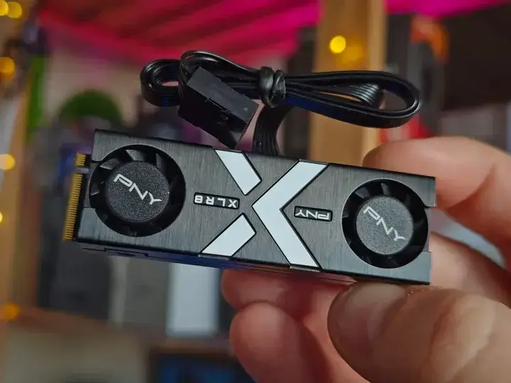 PNY CS3150 XLR8 1TB RGB Gen5 SSD: Unleash Your System's True Potential | Smart Tech, Sharp Takes - CRYOVEX.com Pny cs3150 xlr8 1tb rgb gen5 ssd being showcased by a customer and featured for review.