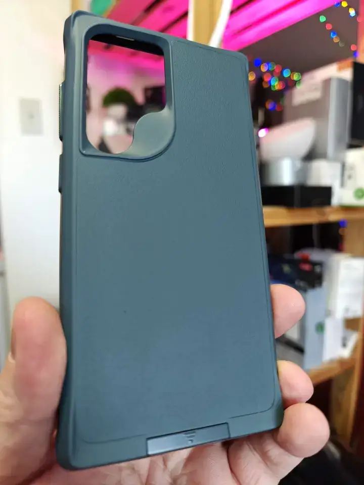 Vena Built-in Metal Kickstand Galaxy S24 Ultra Case with sturdy kickstand
