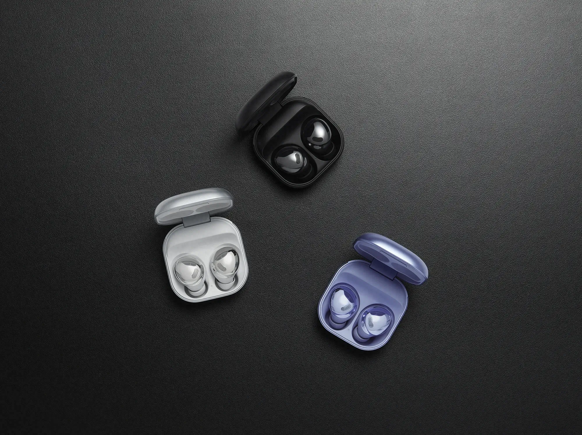 Samsung galaxy buds3 pro wireless earbuds featured as a premium valentine’s day audio tech gift